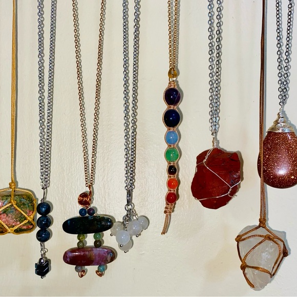 Set of 8 NEW Genuine Gemstone Pendants With Assorted Settings & Necklaces - Picture 6 of 14